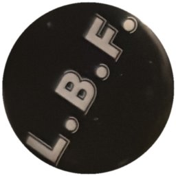 L.B.F. blanc sur noir