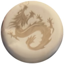 Dragon doré sur blanc
